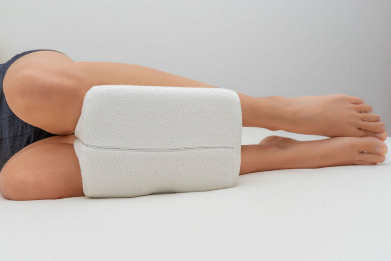 almohada para piernas