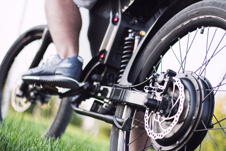 bicicleta eléctrica de trekking