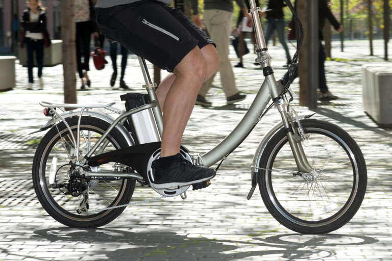 bicicleta eléctrica plegable