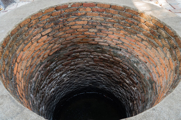 bomba de pozo profundo