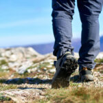 bota de montaña para hombre