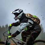 casco para bicicleta de montaña