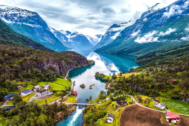 guía turística de Noruega