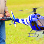 helicóptero teledirigido