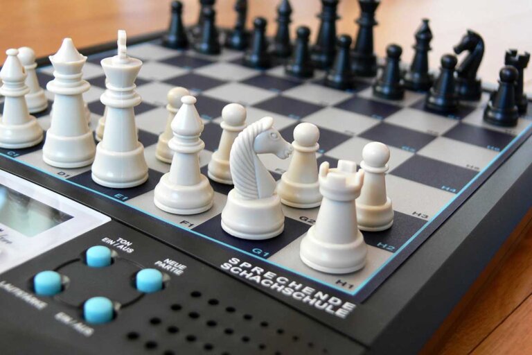 juego de ajedrez electrónico