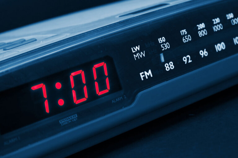 reloj despertador